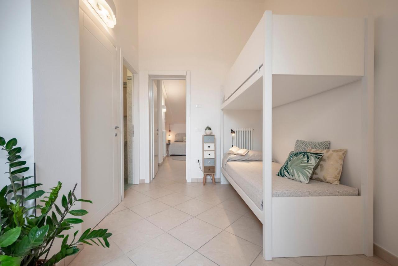 סן וינצ'נזו Sea View Apartment מראה חיצוני תמונה
