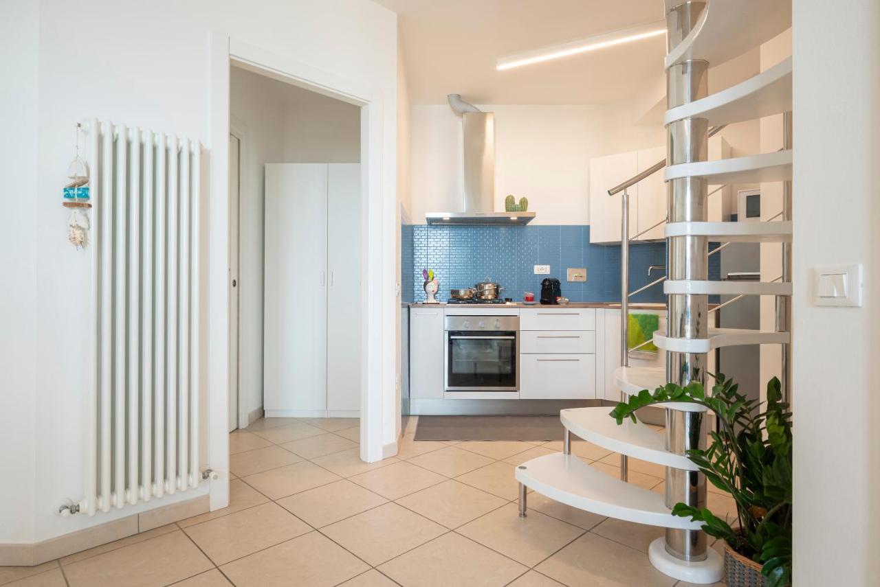 סן וינצ'נזו Sea View Apartment מראה חיצוני תמונה